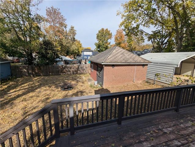 612 W Cherry Street, Nevada, MO 64772