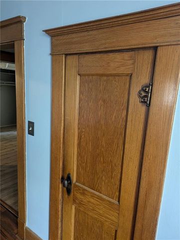 612 W Cherry Street, Nevada, MO 64772