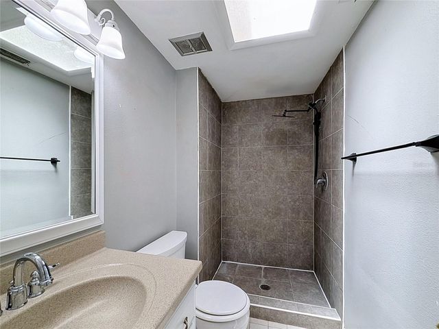 15708 WOODCOCK PLACE, Tampa, FL 33624