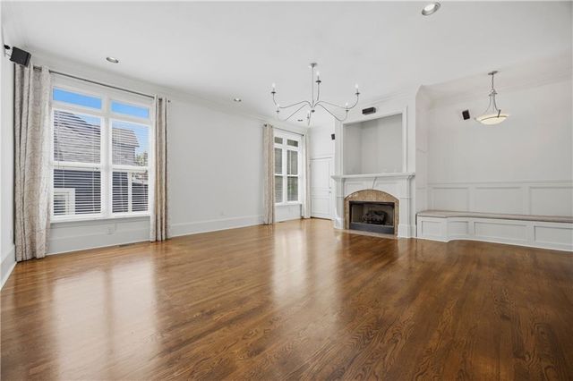 574 EAST Avenue NE, Atlanta, GA 30312