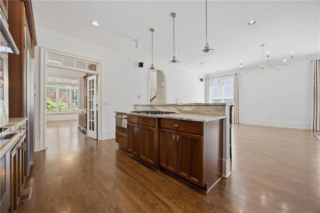 574 EAST Avenue NE, Atlanta, GA 30312