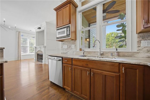 574 EAST Avenue NE, Atlanta, GA 30312