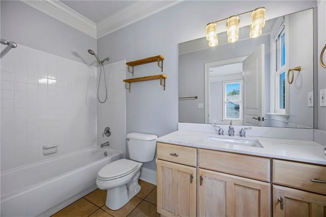 574 EAST Avenue NE, Atlanta, GA 30312