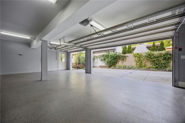 574 EAST Avenue NE, Atlanta, GA 30312