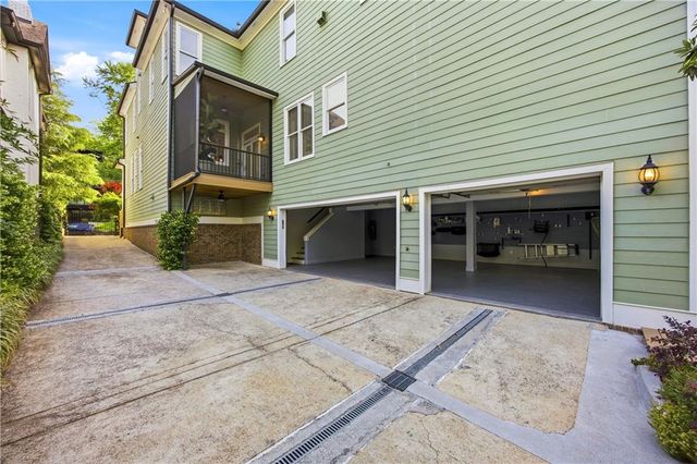 574 EAST Avenue NE, Atlanta, GA 30312