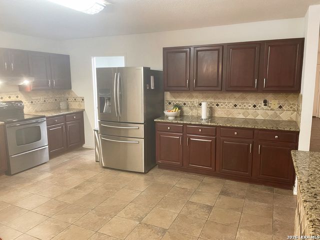 10603 Cavelier Pt, San Antonio, TX 78254