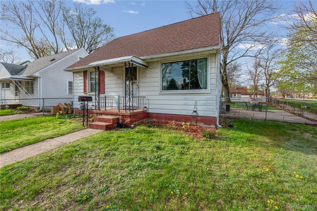 527 E Sunnybrook Drive, Royal Oak, MI 48073