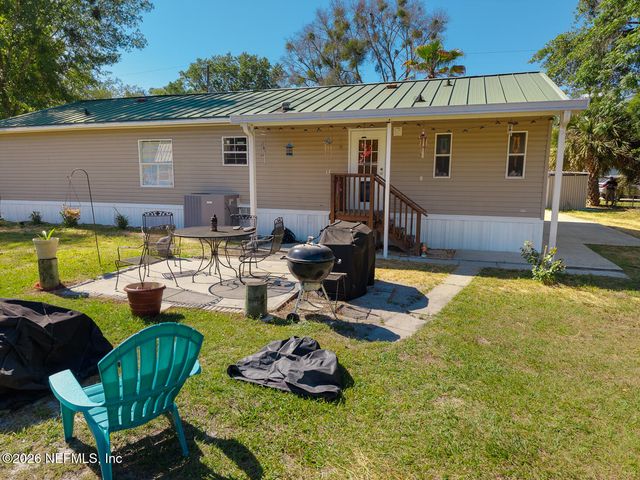 106 WATEROAK Road, Satsuma, FL 32189