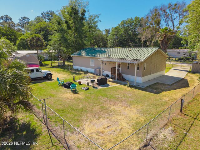 106 WATEROAK Road, Satsuma, FL 32189
