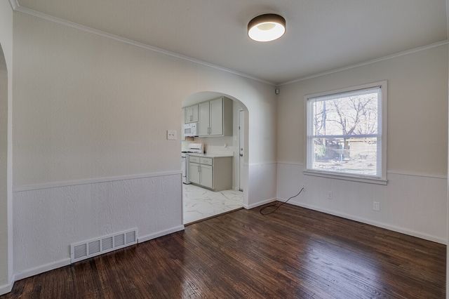 805 E Hammond Street, Fort Worth, TX 76115