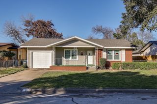 805 E Hammond Street, Fort Worth, TX 76115