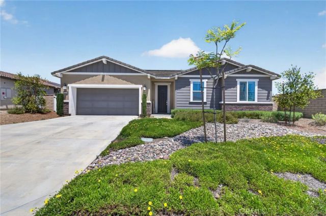 30650 White Pines Drive, Menifee, CA 92584