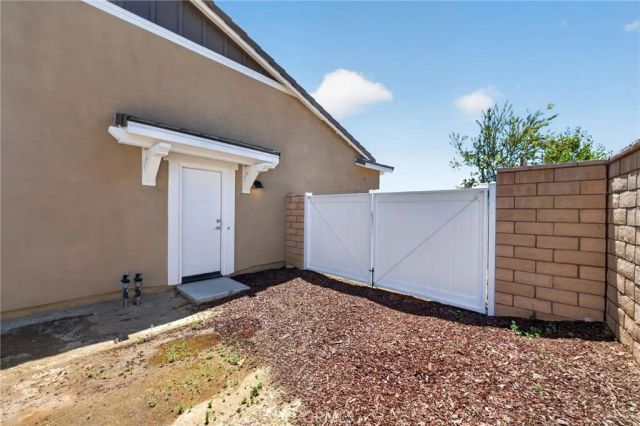 30650 White Pines Drive, Menifee, CA 92584