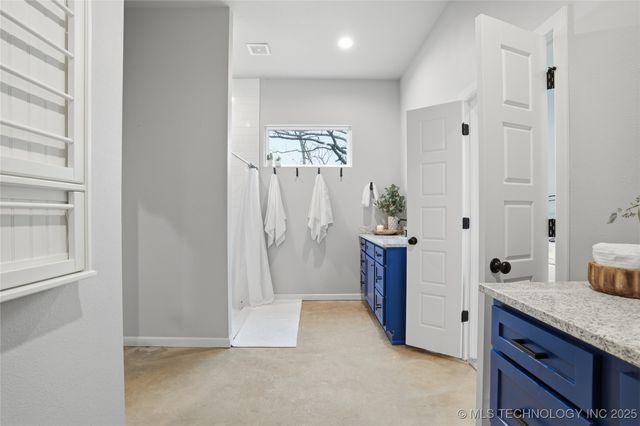 14215 E 208th Street, Bixby, OK 74008