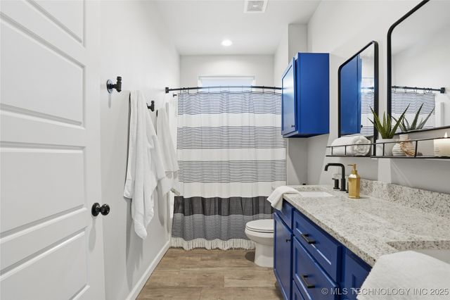 14215 E 208th Street, Bixby, OK 74008