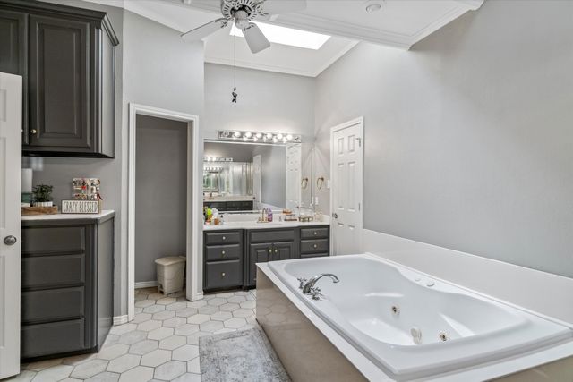 1807 Mill Creek Road, Canton, TX 75103