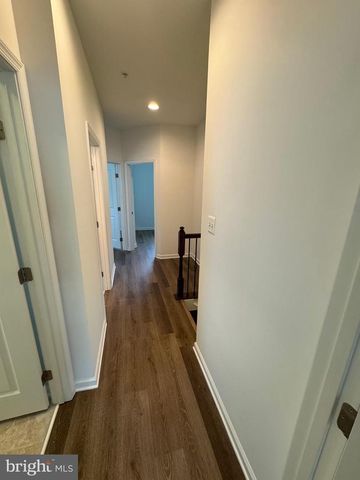 19501 VAUGHN LANDING DR, Germantown, MD 20874