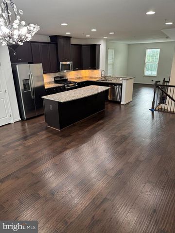 19501 VAUGHN LANDING DR, Germantown, MD 20874