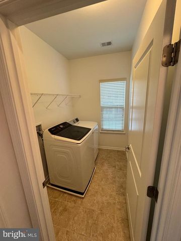 19501 VAUGHN LANDING DR, Germantown, MD 20874