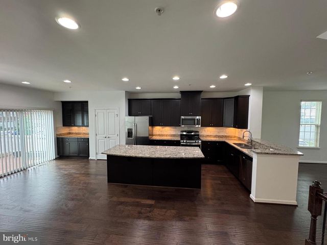 19501 VAUGHN LANDING DR, Germantown, MD 20874