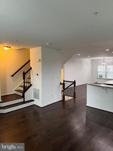 19501 VAUGHN LANDING DR, Germantown, MD 20874