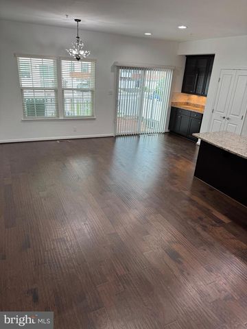 19501 VAUGHN LANDING DR, Germantown, MD 20874