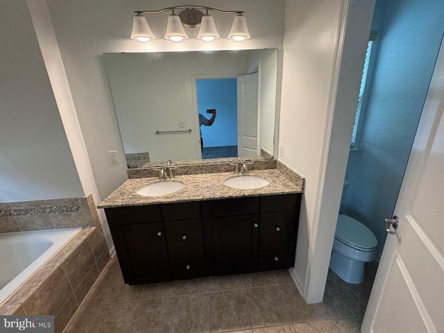 19501 VAUGHN LANDING DR, Germantown, MD 20874