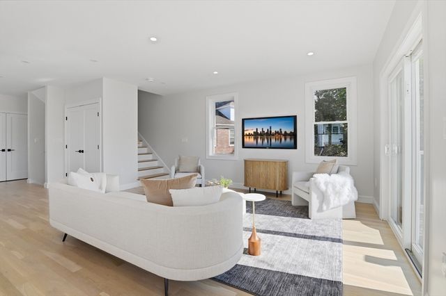5 Vassall Street 5, Quincy, MA 02170