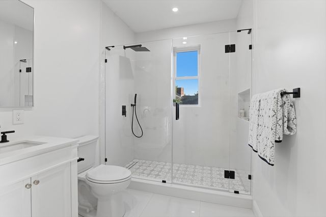 5 Vassall Street 5, Quincy, MA 02170