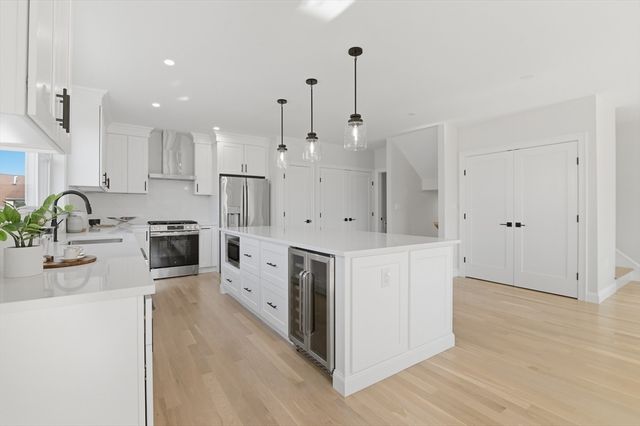 5 Vassall Street 5, Quincy, MA 02170