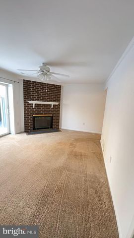 5207 HARBOR COURT DR, Alexandria, VA 22315