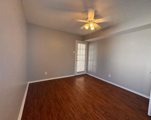 9520 Royal Lane 317, Dallas, TX 75243