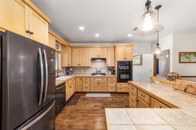 20005 NW 135TH AVENUE, Micanopy, FL 32667