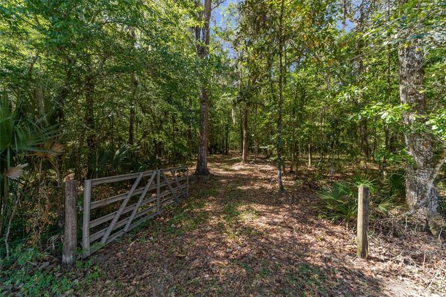 20005 NW 135TH AVENUE, Micanopy, FL 32667