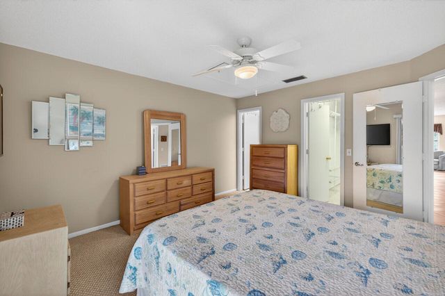 1 Lake Vista Trl Apt 207, Port St Lucie, FL 34952
