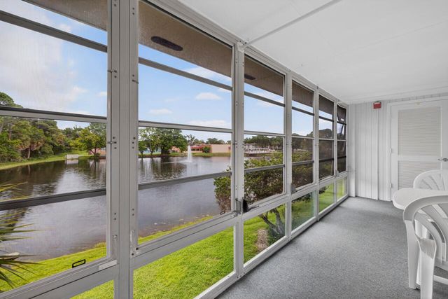 1 Lake Vista Trl Apt 207, Port St Lucie, FL 34952
