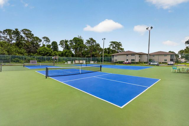 1 Lake Vista Trl Apt 207, Port St Lucie, FL 34952