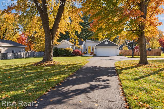 1870 Orchid Street, Waterford Charter Township, MI 48328