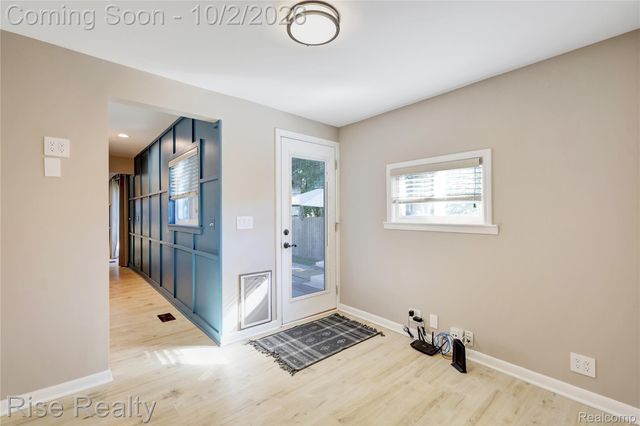 1870 Orchid Street, Waterford Charter Township, MI 48328