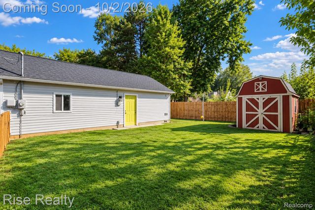 1870 Orchid Street, Waterford Charter Township, MI 48328