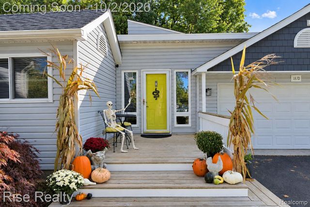 1870 Orchid Street, Waterford Charter Township, MI 48328