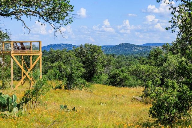 3736-2 County Rd. 113, Llano, TX 78643