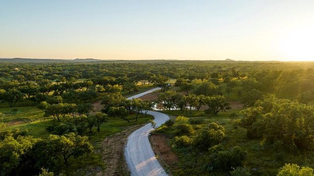 3736-2 County Rd. 113, Llano, TX 78643