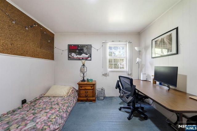 14 Hepworth Place, West Orange, NJ 07052