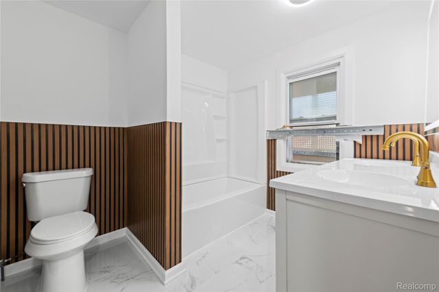 16560 Oakfield Street, Detroit, MI 48235