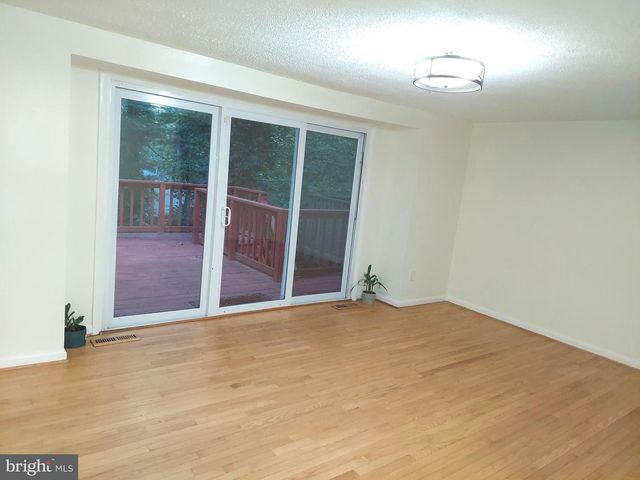 5449 ENDICOTT LN, Columbia, MD 21044