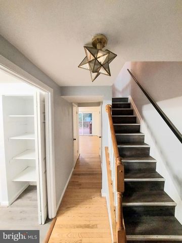 5449 ENDICOTT LN, Columbia, MD 21044