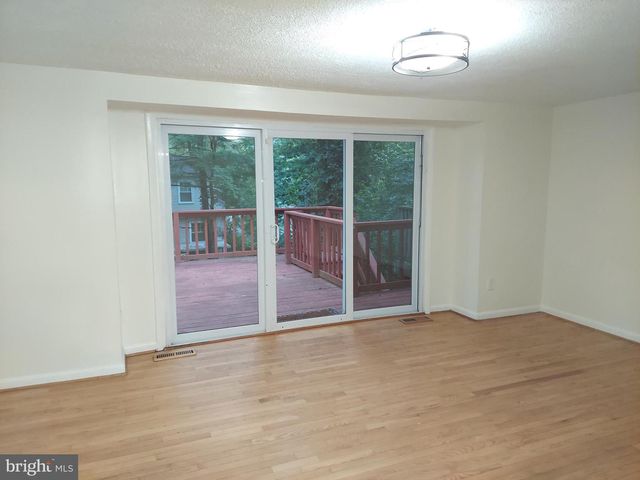 5449 ENDICOTT LN, Columbia, MD 21044
