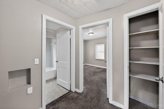 2032 Dallas Avenue, Cincinnati, OH 45239