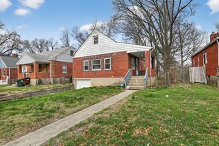 2032 Dallas Avenue, Cincinnati, OH 45239